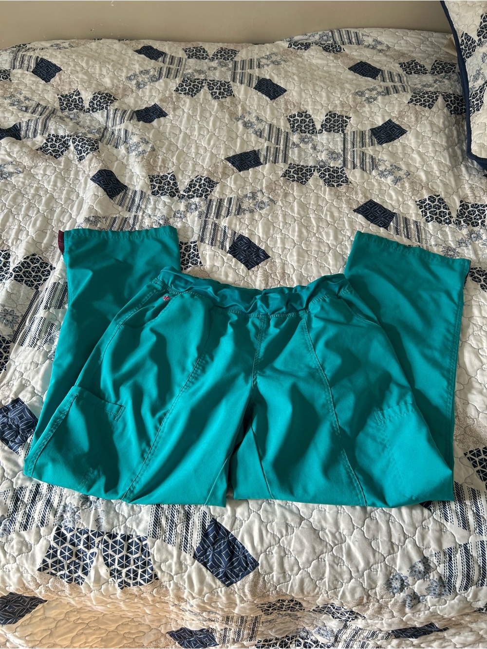 Med Couture Women's Teal Scrub Pants